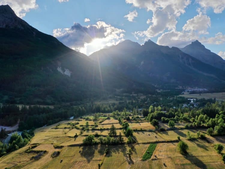 Pourquoi le nom Serre Chevalier ?